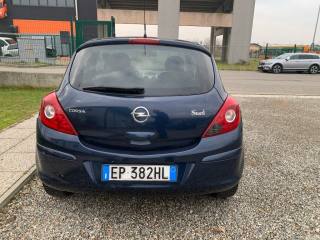 OPEL Corsa usata, con Autoradio