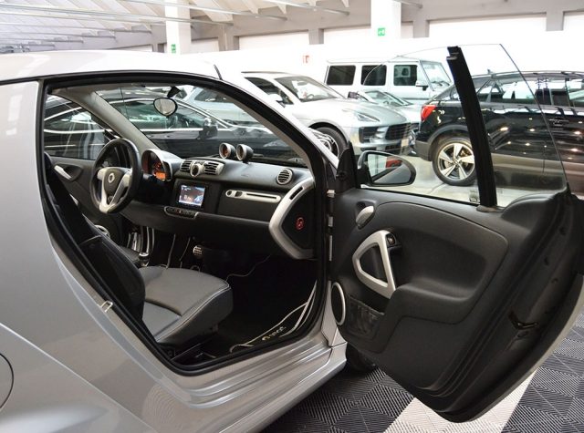 SMART ForTwo usata, con Airbag laterali