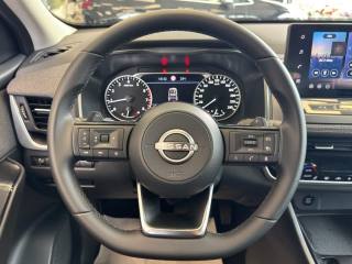 NISSAN Qashqai usata, con Controllo automatico clima