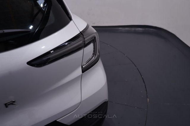 RENAULT Captur usata 26