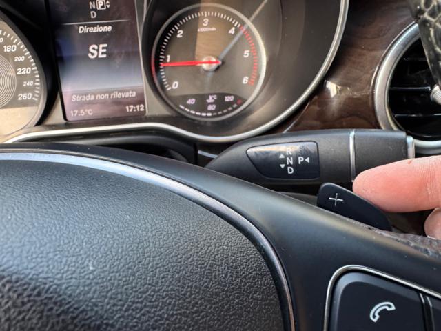 MERCEDES-BENZ V 250 usata, con 360° camera