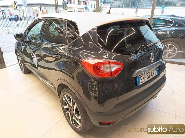 RENAULT Captur usata, con Alzacristalli elettrici