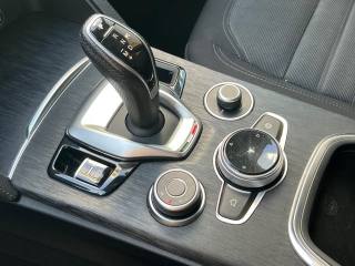 ALFA ROMEO Stelvio usata, con Volante in pelle