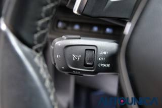 PEUGEOT 3008 usata, con Leve al volante