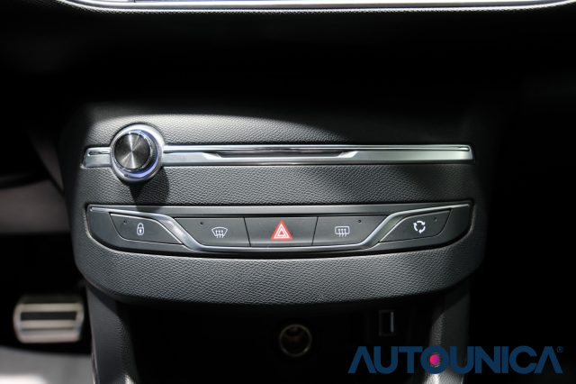 PEUGEOT 308 usata, con Bluetooth