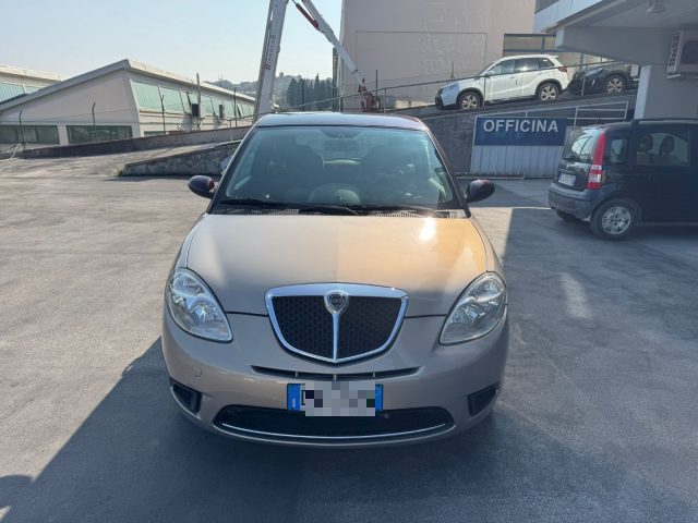 LANCIA Ypsilon usata, con Airbag