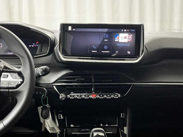 PEUGEOT 2008 usata, con Fari LED