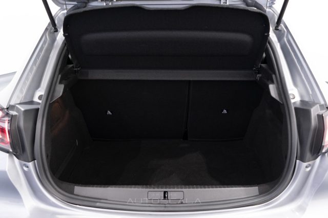 PEUGEOT 208 usata, con Airbag testa