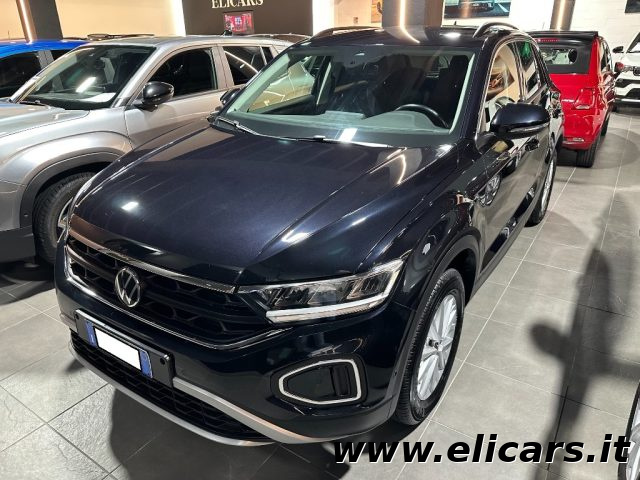VOLKSWAGEN T-Roc usata, con Autoradio
