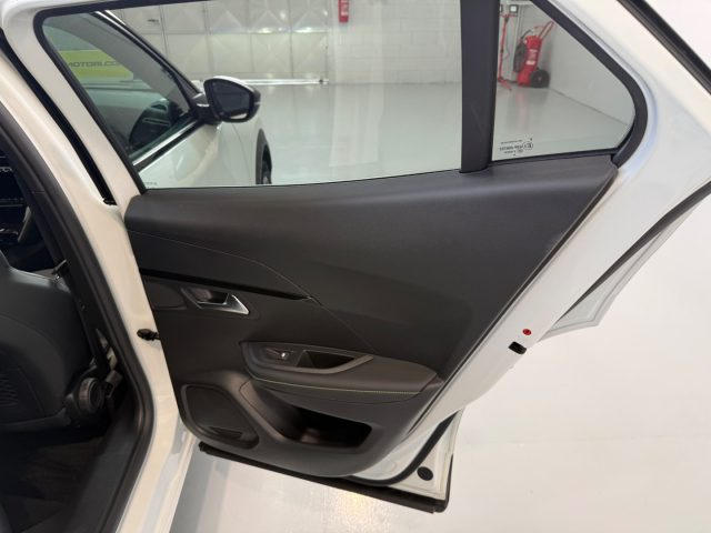 PEUGEOT 2008 usata 39