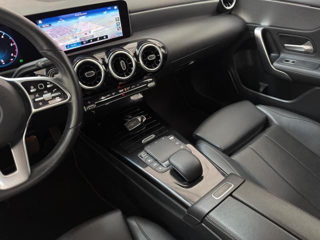 MERCEDES-BENZ A 180 usata, con Controllo automatico clima