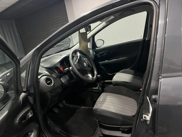 FIAT Punto usata, con Autoradio