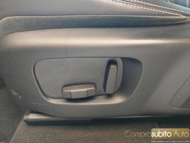 LAND ROVER Range Rover Velar usata, con Airbag testa