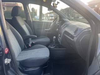 FORD Fusion usata, con Sensore di luce