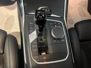 BMW 320 usata, con Park Distance Control