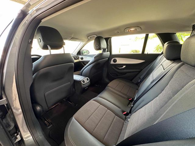 MERCEDES-BENZ E 200 usata, con Servosterzo