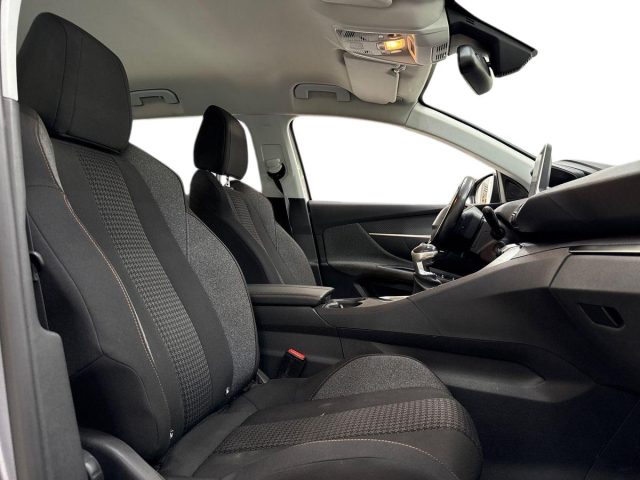 PEUGEOT 3008 usata, con Fendinebbia
