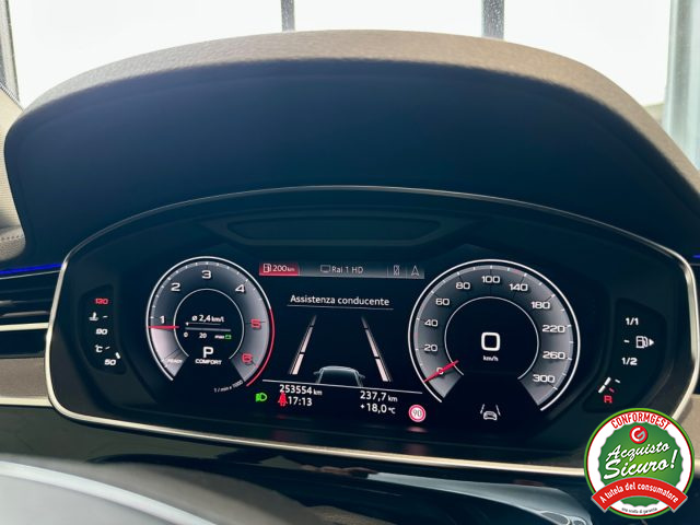 AUDI A8 usata, con USB