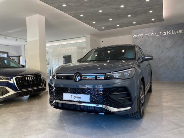 VOLKSWAGEN Tiguan usata, con Fari LED