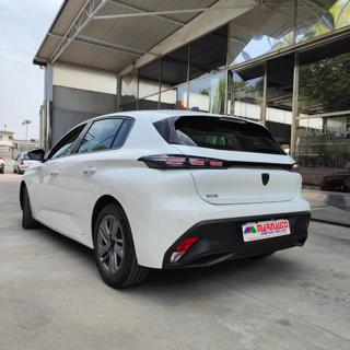 PEUGEOT 308 usata, con Boardcomputer