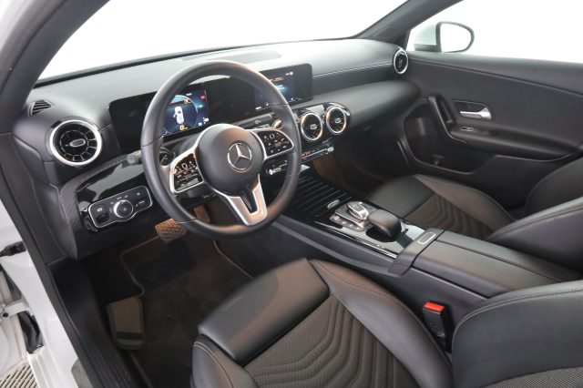 MERCEDES-BENZ A 180 usata 0