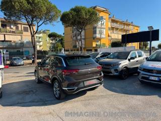 VOLKSWAGEN T-Roc usata, con Alzacristalli elettrici