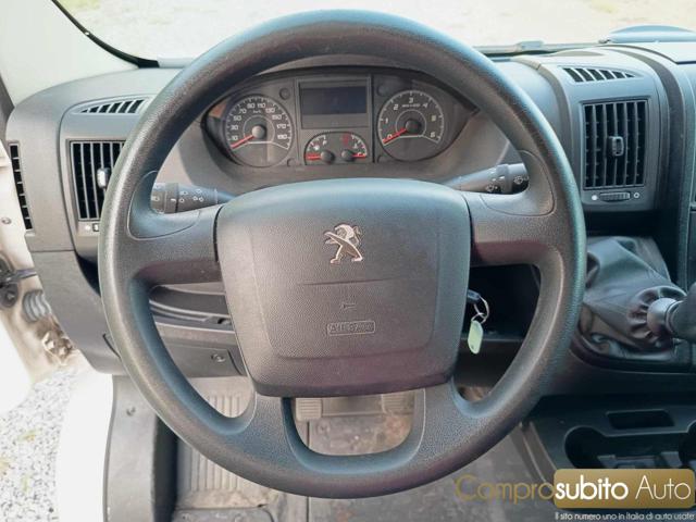 PEUGEOT Boxer usata 12
