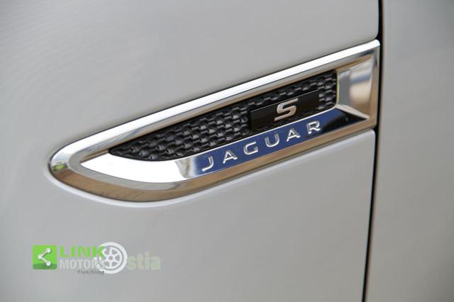 JAGUAR E-Pace usata, con ESP