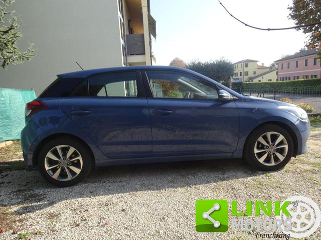 HYUNDAI i20 usata, con Climatizzatore