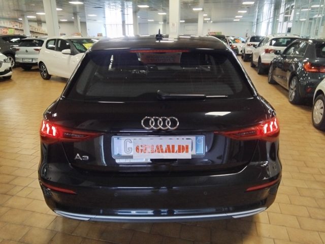 AUDI A3 usata, con Autoradio