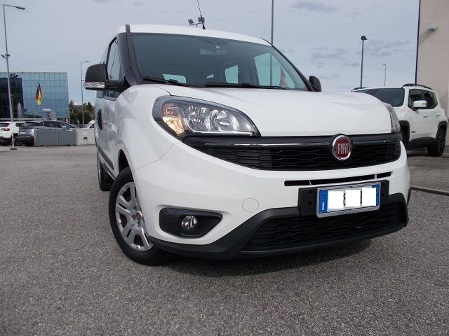 FIAT Doblo usata, con Airbag laterali