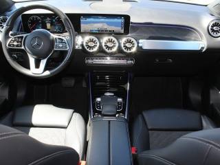 MERCEDES-BENZ GLB 200 usata, con Sedili riscaldati