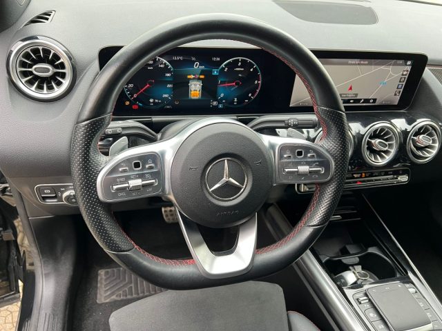 MERCEDES-BENZ GLA 200 usata 16