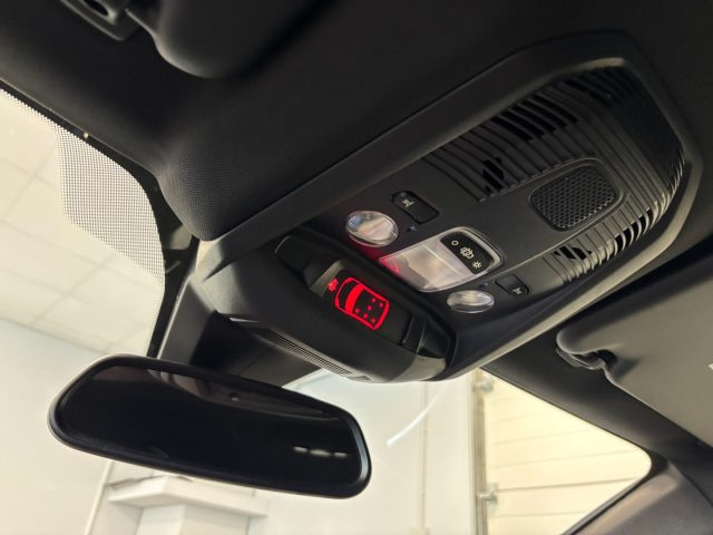 PEUGEOT 5008 usata, con Specchietti laterali elettrici