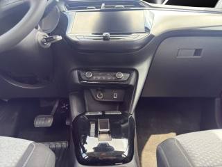 OPEL Corsa usata, con Servosterzo