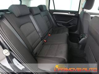VOLKSWAGEN Passat Variant usata, con Chiusura centralizzata