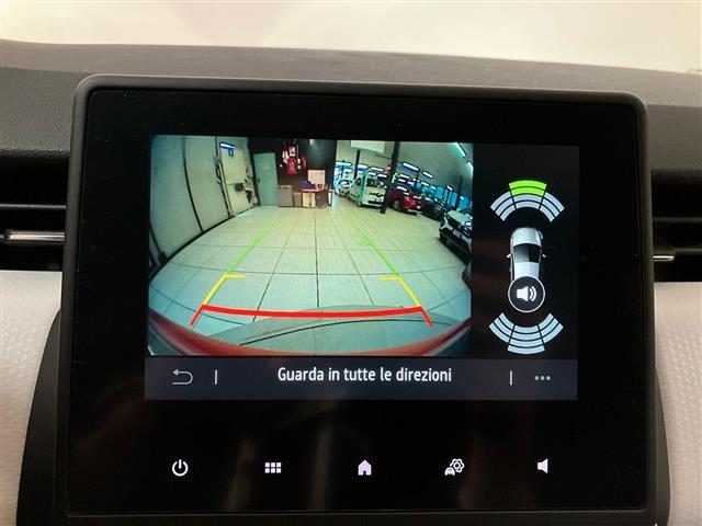 RENAULT Clio usata, con Fari LED