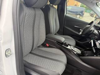 PEUGEOT 208 usata 24
