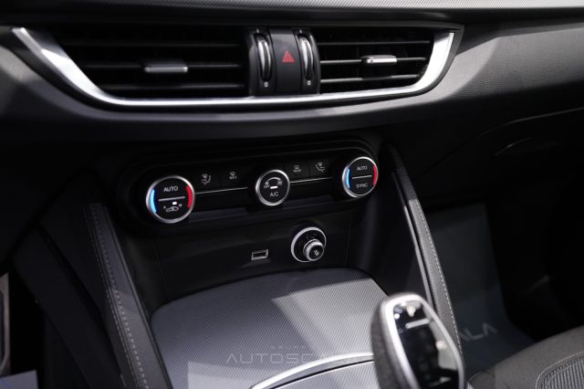 ALFA ROMEO Stelvio usata, con Touch screen