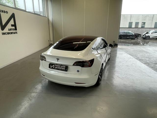 TESLA Model 3 usata, con Boardcomputer