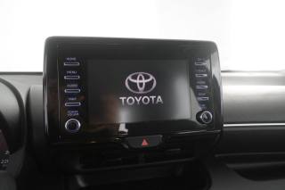 TOYOTA Yaris usata 8