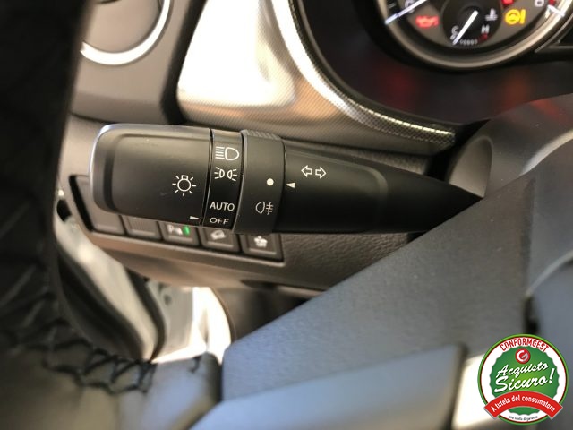 SUZUKI Vitara usata, con Park Distance Control