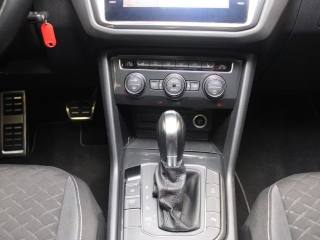 VOLKSWAGEN Tiguan usata, con Controllo automatico clima