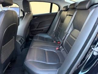 JAGUAR XE usata, con Boardcomputer