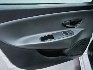 LANCIA Ypsilon usata, con Lettore CD