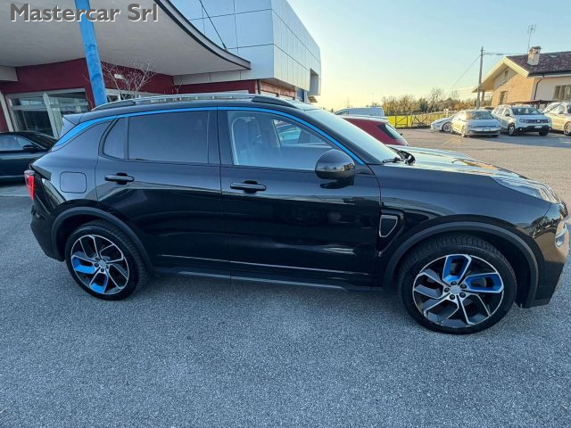 LYNK & CO 01 usata, con Alzacristalli elettrici