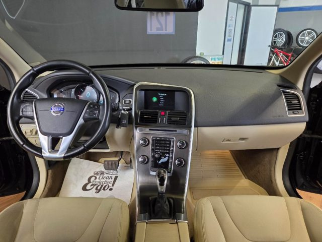 VOLVO XC60 usata, con Bluetooth