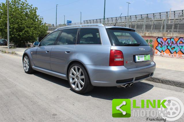 AUDI RS4 usata, con Autoradio