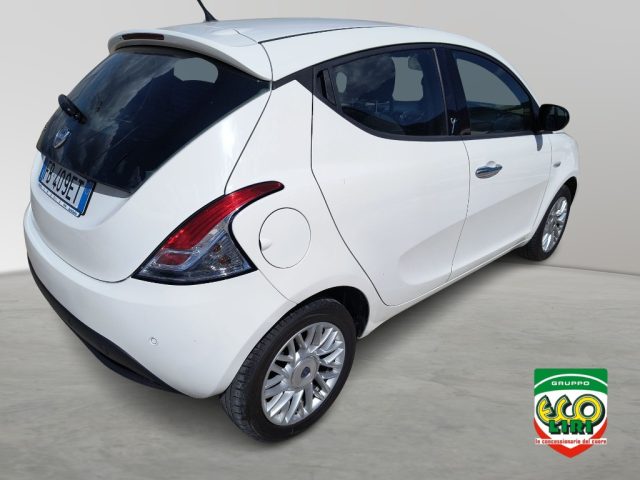LANCIA Ypsilon usata, con Controllo trazione