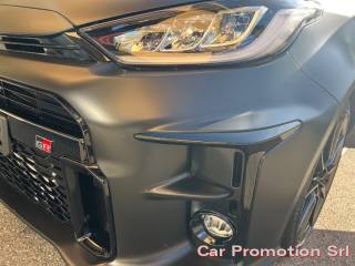 TOYOTA Yaris usata, con Vetri oscurati